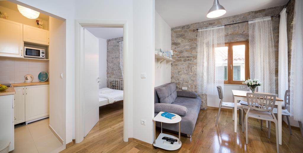 Apartments Toma Split Ruang foto