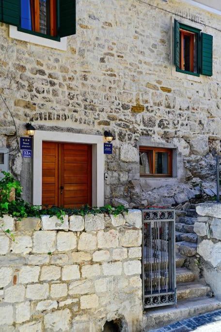 Apartments Toma Split Bagian luar foto